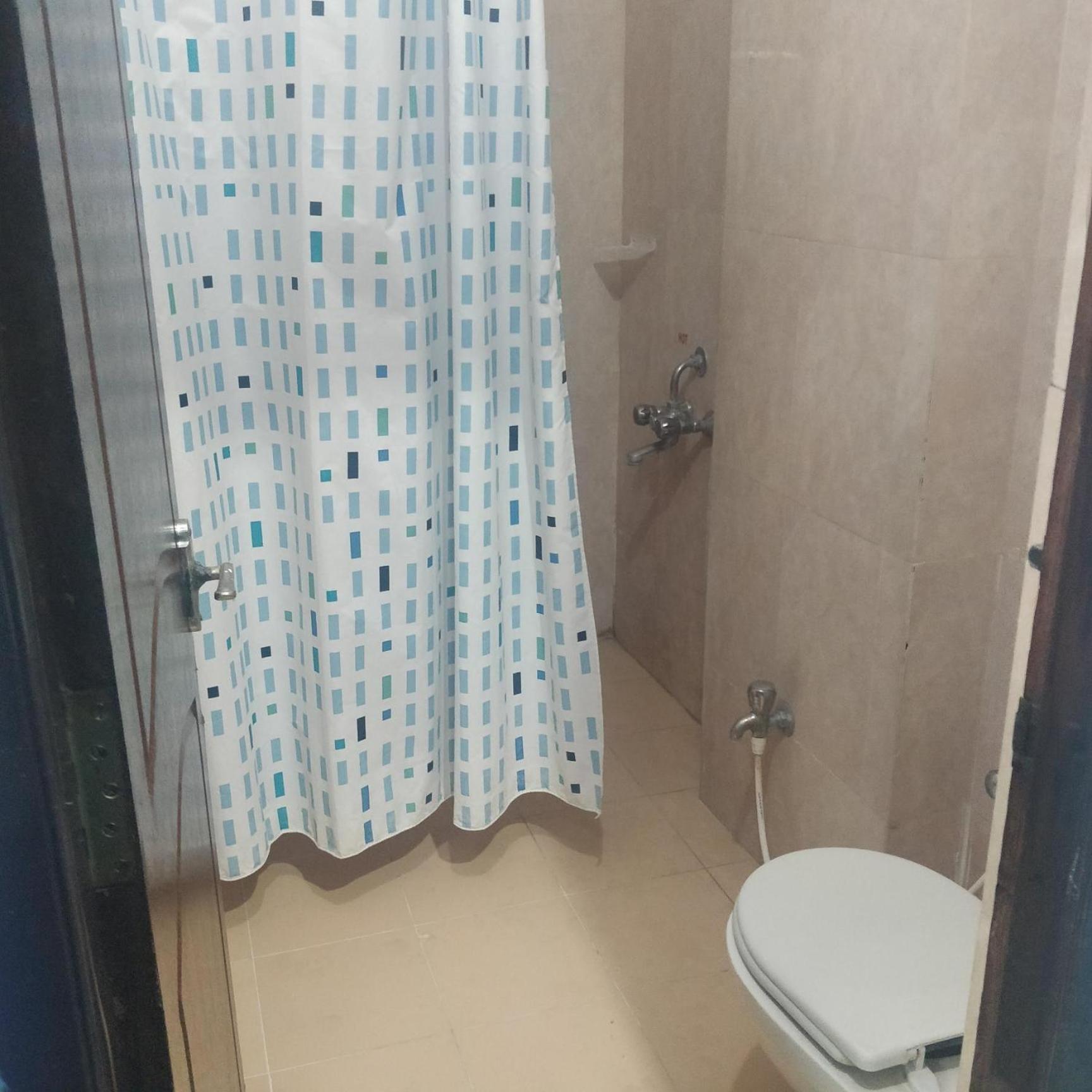 שירדי Hotel Delta Executive מראה חיצוני תמונה