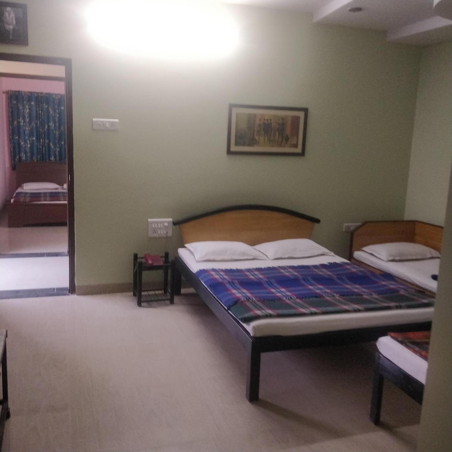 שירדי Hotel Delta Executive מראה חיצוני תמונה
